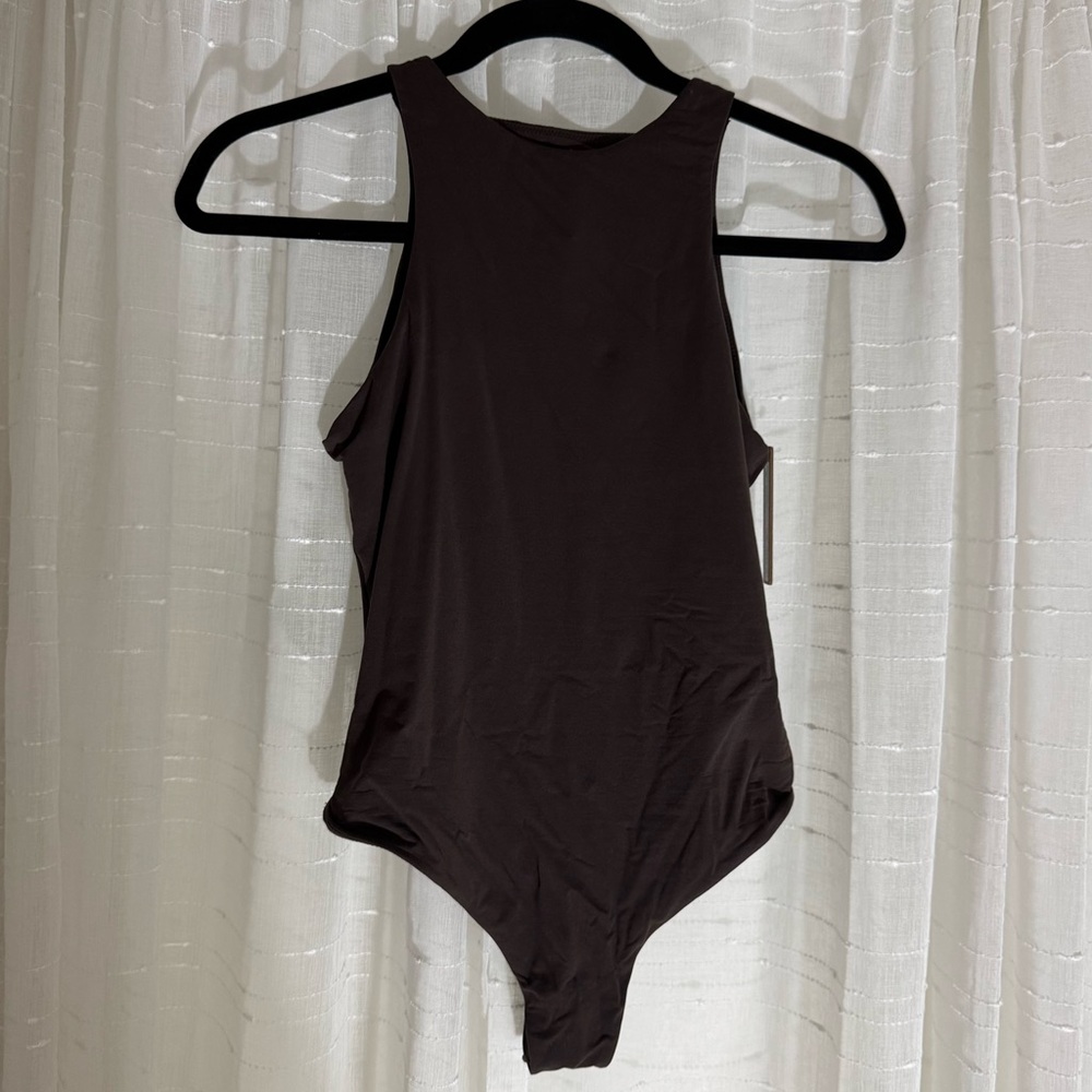 Skims HIGH NECK BODYSUIT